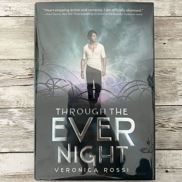 Under the Never Sky 2 in Trilogy Ser.: Through the Ever Night by Veronica Rossi - Picture 2 of 6